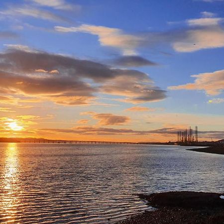 Spacious, Modern 3 Bedroom Luxury Flat In Centre Location Broughty Ferry Exteriér fotografie